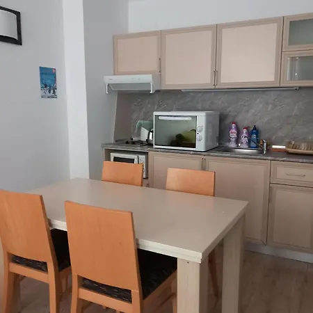 в стената, пампорово Apartment Smolyan
